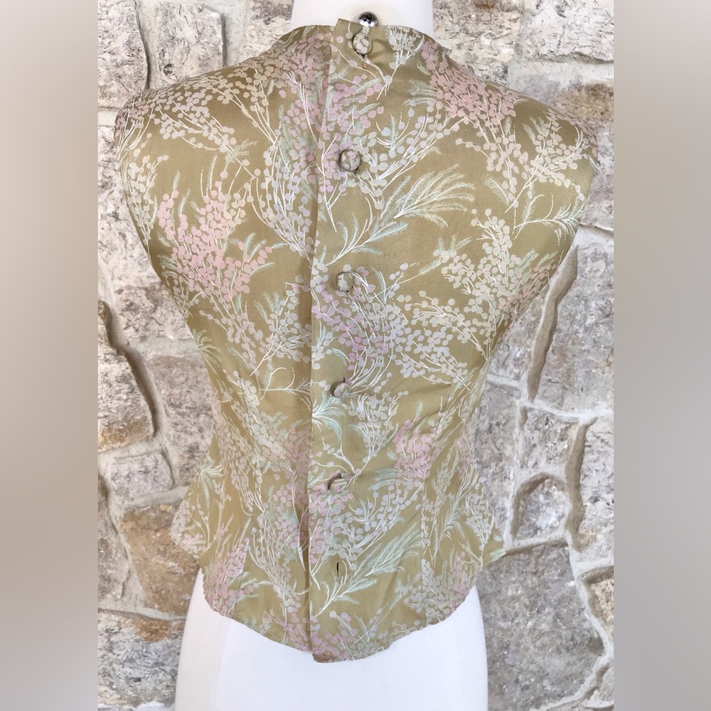 Vintage 1960s 1970s Beautiful Pastel Floral Silk Back Button Blouse with Bow - Picture 15 of 15